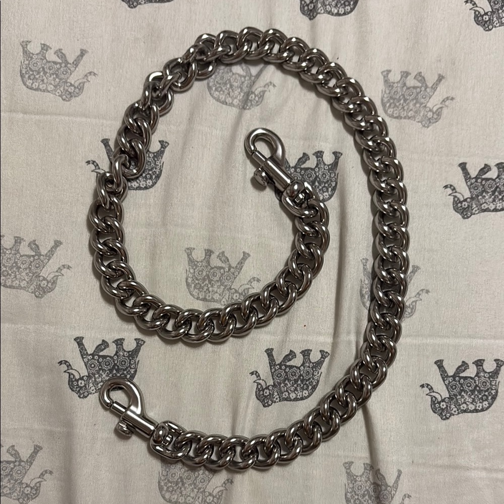 Coach Cassie 19 chain nwot